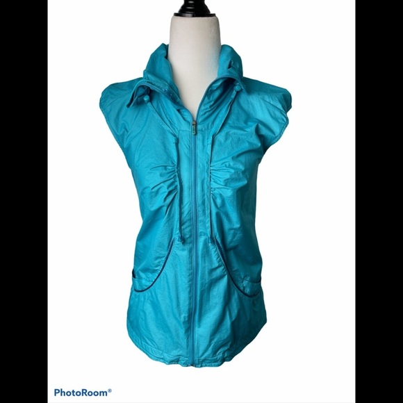 Lululemon Velocity Lightweight Blue Vest size 8 - Picture 1 of 10